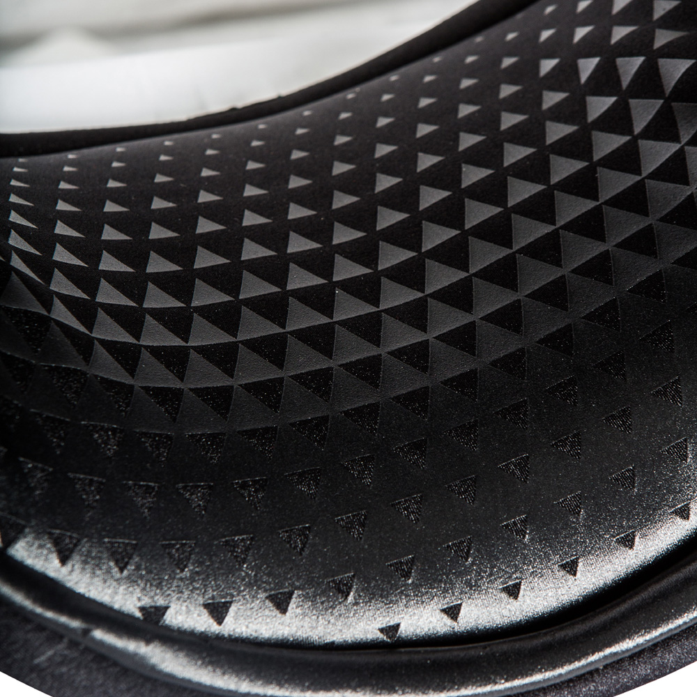 3231512_MOMENTUMV3HARNESS_23X_DETAIL_FUSION_MEMORY_FOAM_06